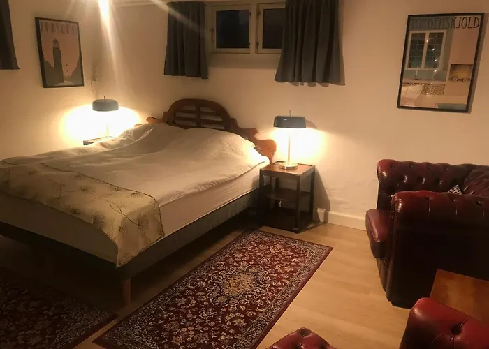 Comfortable Large King S Bed Near Cph Centre Гостевой дом