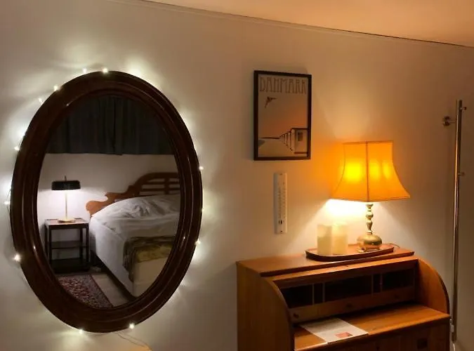 Comfortable Large King S Bed Near Cph Centre *